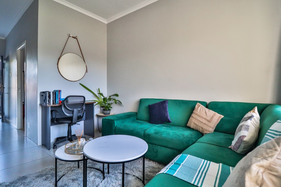 1 Bedroom Property for Sale in Overbaakens Eastern Cape